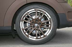 Mini-Cooper-S-All4-Countryman-10