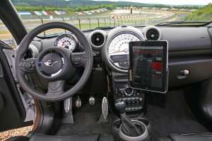 Mini-Cooper-S-All4-Countryman-15