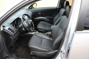 Mitsubishi-Outlander-10