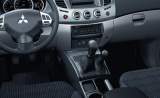 Mitsubishi-L200-1