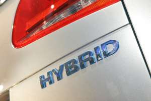 VW-Touareg-Hybrid-2