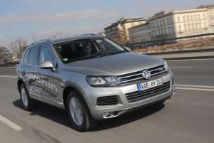 VW-Touareg-Hybrid