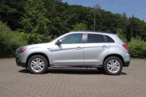 Mitsubishi-ASX-