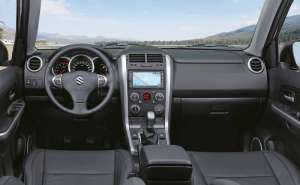 Suzuki-Grand-Vitara-1