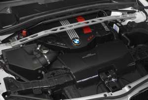 E84_X1_performance_upgrade_2.3d_engine_styling_optic_with_displacement_emblem_300