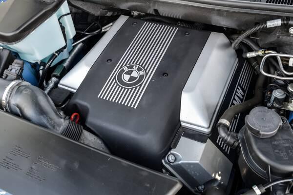 BMW X5 4.6is 2002-2003 Motor
