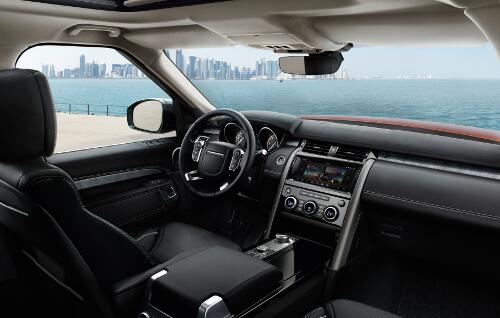 Land Rover Discovery 2017 Interieur Fahrerbereich