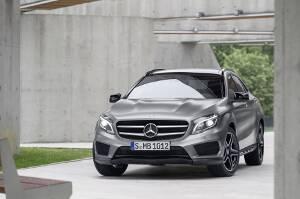 Mercedes-Benz GLA Modelljahr 2014 Frontansicht
