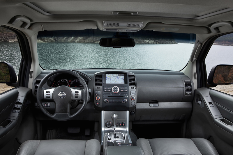 Innenraum des Nissan Pathfinder