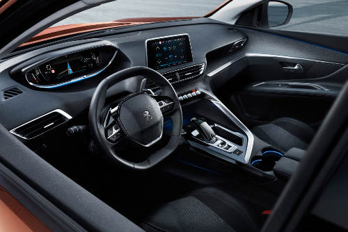 Peugeot 3008 Modell 2016 Cockpit