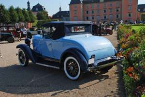 Willys-Overland-Rodster-1