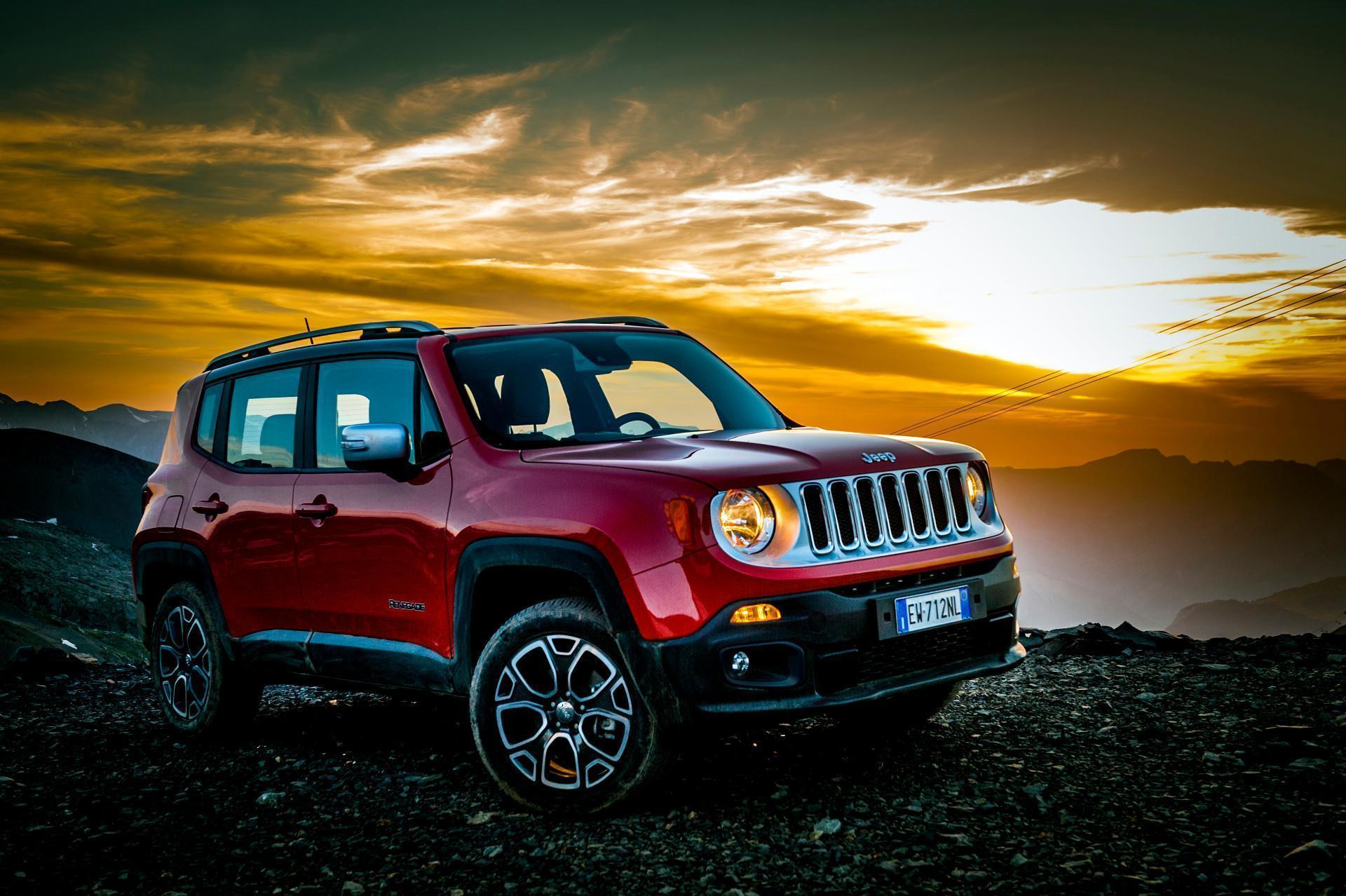 Jeep renegade оранжевый