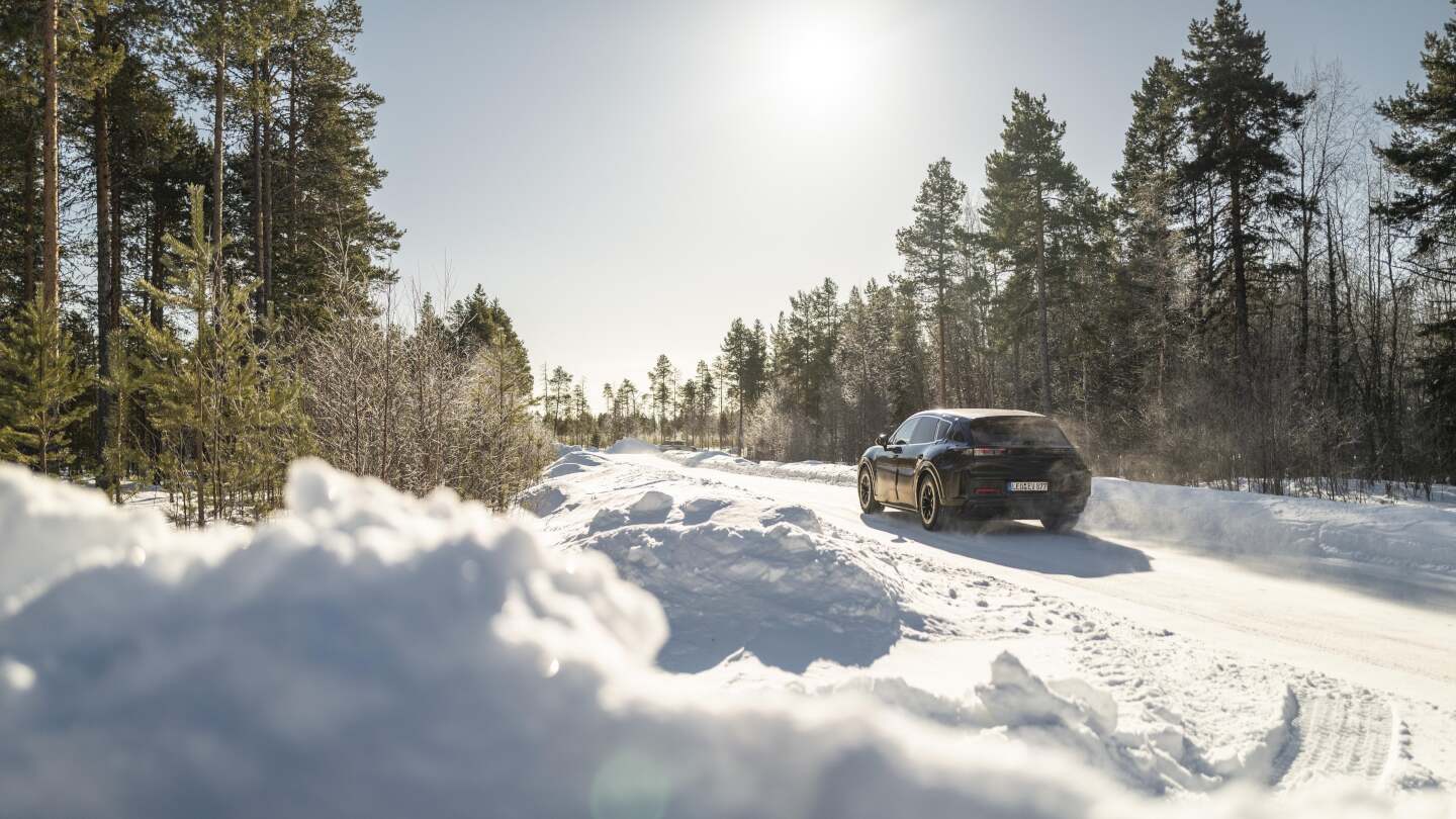 Cayenne Erprobung unter Extrembedingungen im Schnee