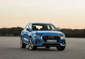 Audi-Q3-2-Generation-Exterieur-Frontansicht-Blau-2