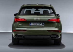 Audi Q5 ab Modelljahr 2021 Heck