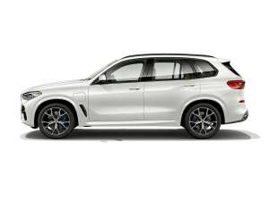 BMW-X5-xDrive45e-4-Generation-Exterieur-Seitenansicht
