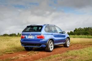 BMW X5 4.6is 2002-2003 Heckperspektive
