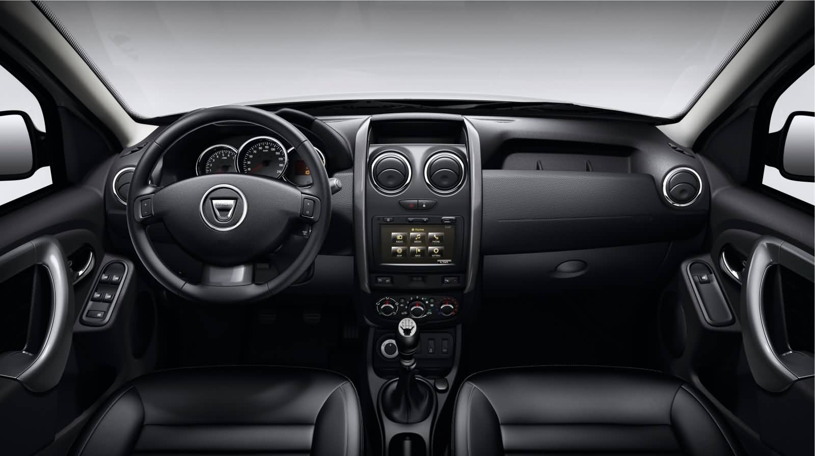 Cockpit des Dacia Duster 2014