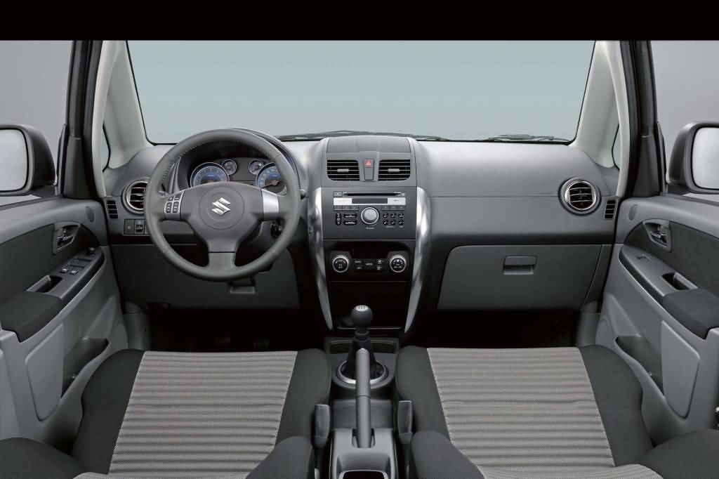Innenraum des Suzuki SX4