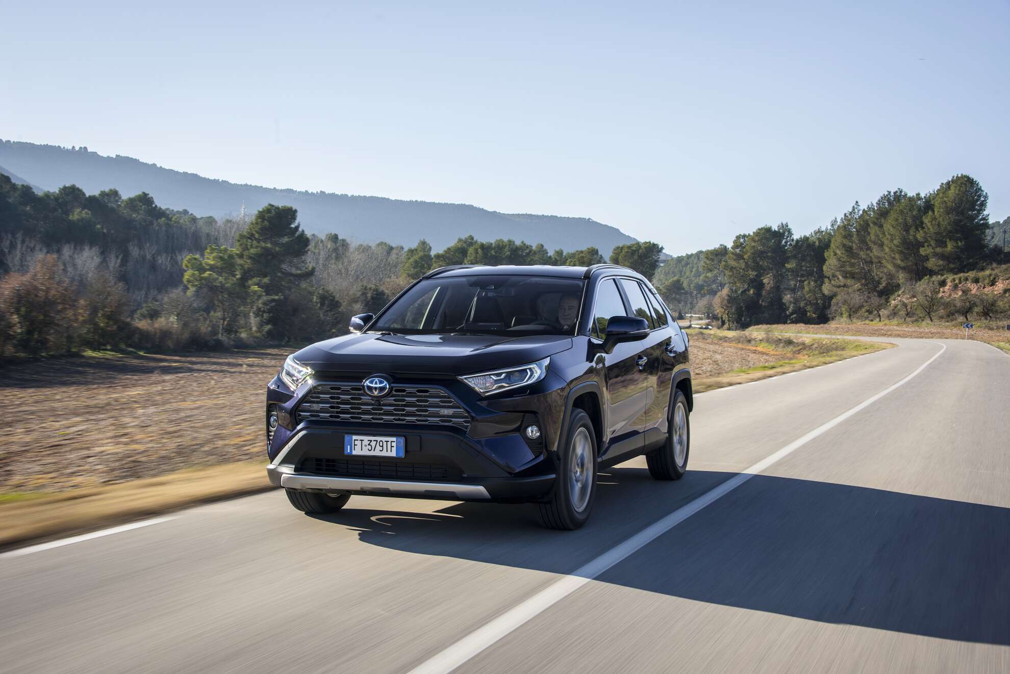 Toyota rav4 5 поколение