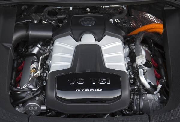 VW Touareg II Hybrid Motor