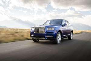 Rolls-Royce-Cullinan-Frontperspektive-2
