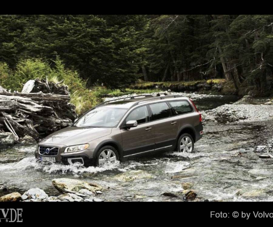 Volvo XC70 | 1. Generation