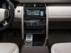 Land-Rover-Discovery-2017-Interieur-Mittelkonsole-Mediacenter