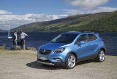 Opel-Mokka-X-2016-Seite-perspektive