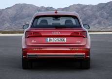Audi-Q5-Mj-2017-Heck-b