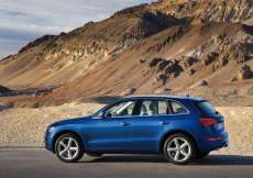 Audi-Q5-Mj-2009-Seitenansicht-blue-2