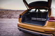 Audi-Q8-SUV-Modell-2018-Interieur-Kofferraum
