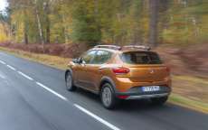 Dacia-Sandero-Stepway-Exterieur-2-b Dacia-Sandero-Stepway-Exterieur-2-b