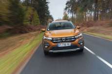 Dacia-Sandero-Stepway-Exterieur-3-b Dacia-Sandero-Stepway-Exterieur-3-b