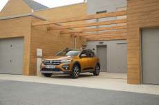 Dacia-Sandero-Stepway-Exterieur-6-b Dacia-Sandero-Stepway-Exterieur-6-b