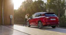 ford-kuga-heckperspektive- ford-kuga-heckperspektive-