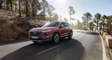 Hyundai-Santa-Fe-2018-SUV-Frontperspektive-2