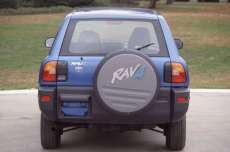 Toyota-Rav4-5-Tuerer-1996-5