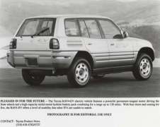 Toyota-Rav4-EV-5-Tuerer-1998-1