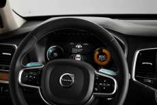 Volvo-XC90-2015-Drive-Me-Fahrzeug-Countdown-beim-bergabevorgang