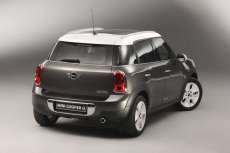 mini-countryman11 mini-countryman11